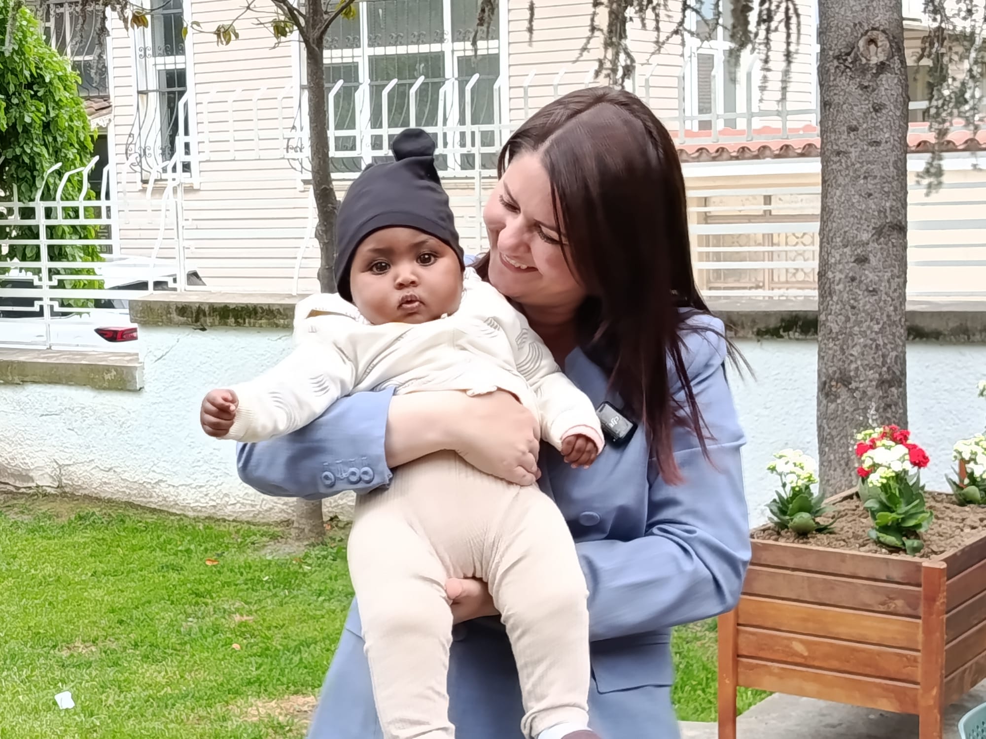 Edirne Belediyesi ve Edirne Barosu Aile, Kadın ve Çocuk Hakları Komisyonu iş birliğiyle bugün Konak Edirne’de anlamlı bir Anneler Günü etkinliği gerçekleştirildi.